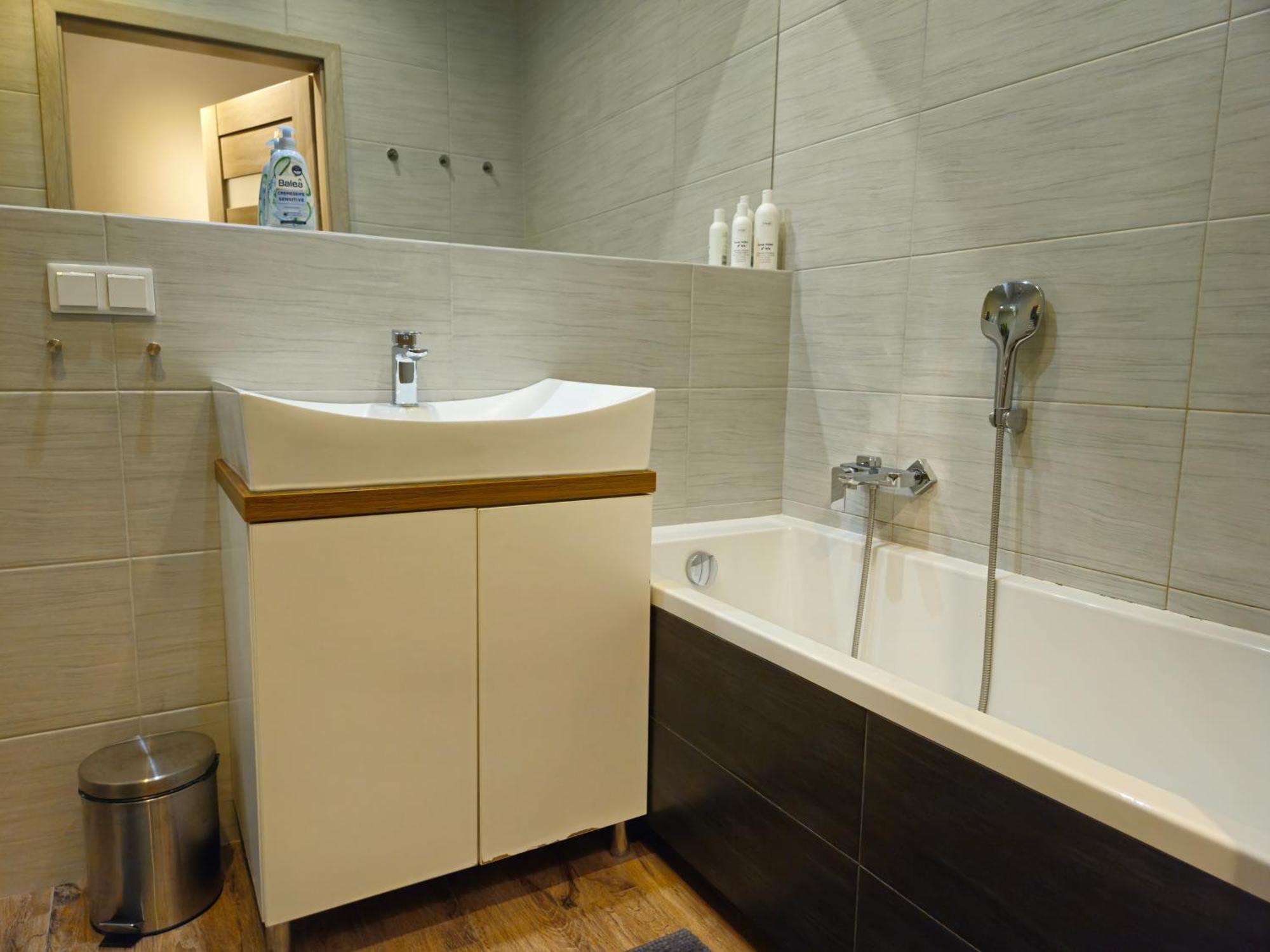 Apartament Czerwone Maki Краков Экстерьер фото
